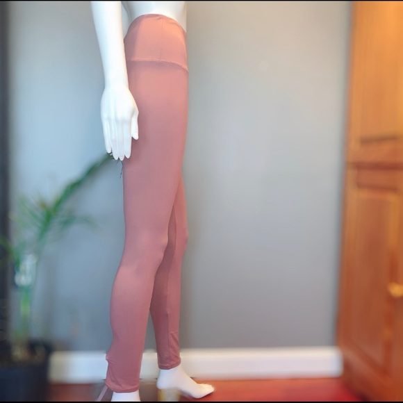 2/40 👸🏻 💕 Mauve Extra Comfort ALEMANA Leggings Size S-M 💕 - Picture 4 of 9